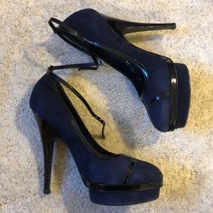 Yves Saint Laurent Rive Gauche Platform Stiletto Pumps size 8/38
